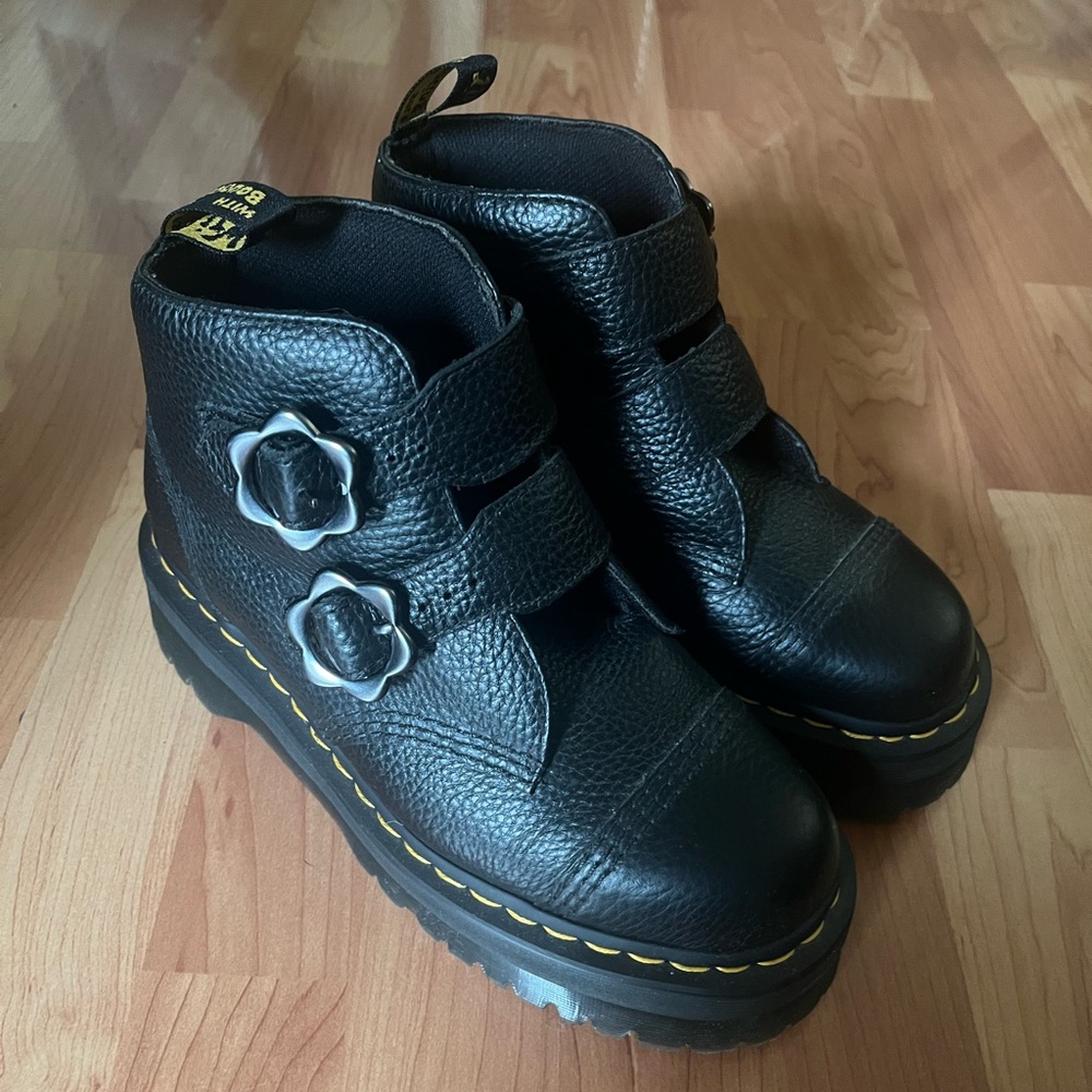 Dr.Martens Devon Flower Buckle Leather Platform Boots